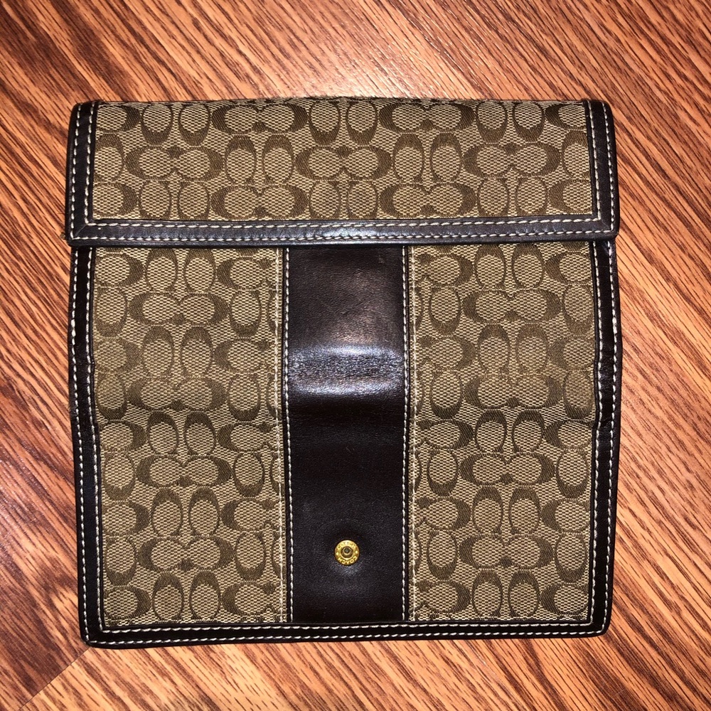Coach Wallet - Picture 5 of 10